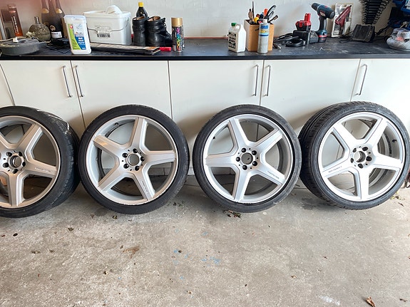 Product image 1 of 6