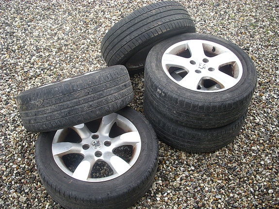 Product image 1 of 5