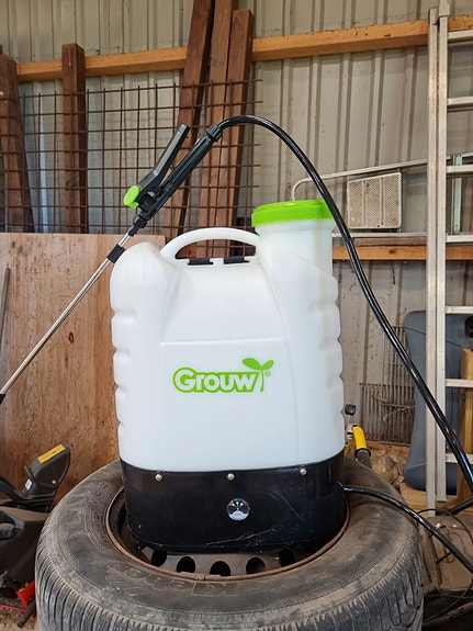 Product image 1 of 2