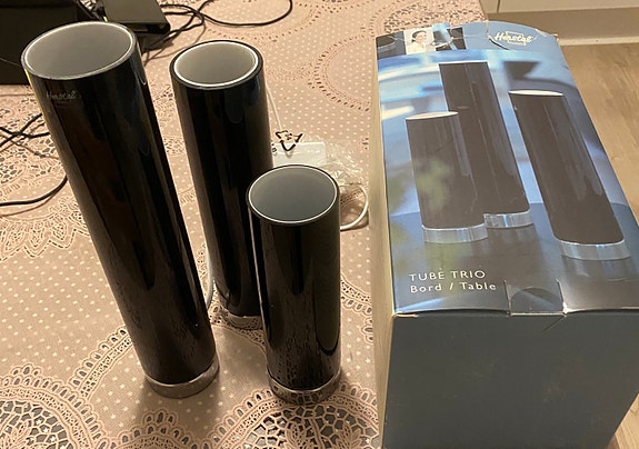 Product image 1 of 3