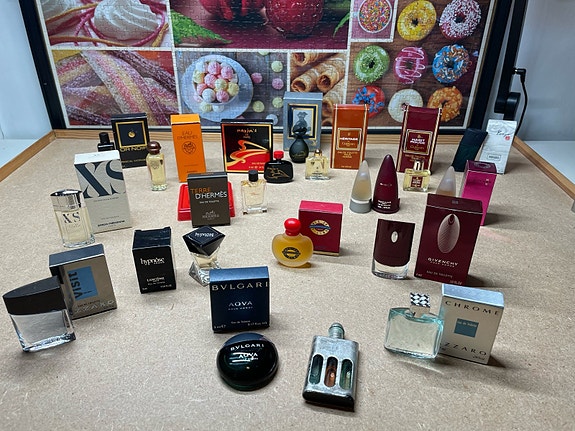 Product image 1 of 8