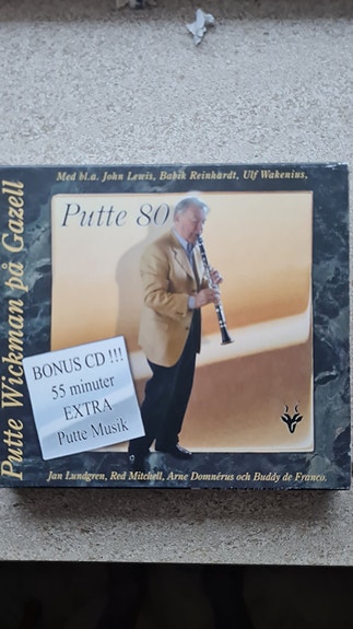 Product image 1 of 4