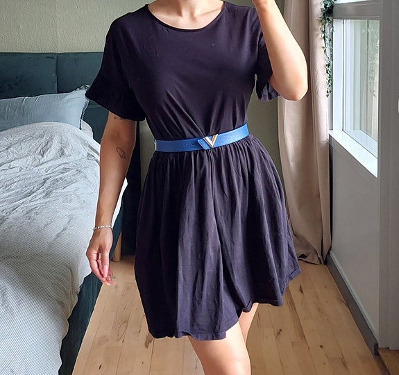 Product image 1 of 6