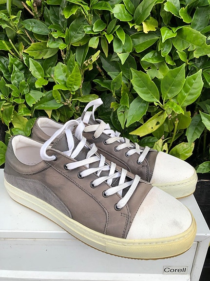 Product image 1 of 8