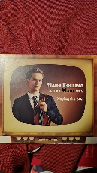 Product image 1 of 2