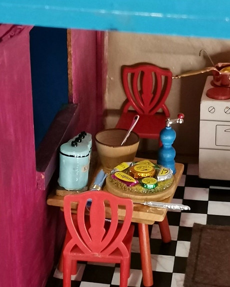 Product image 8 of 8