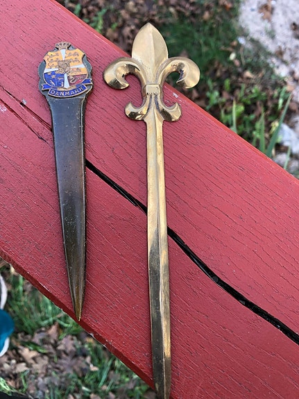 Product image 1 of 8