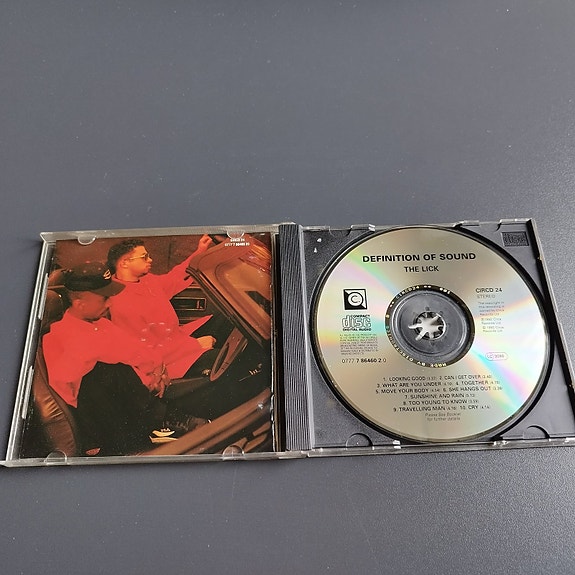 Product image 3 of 3