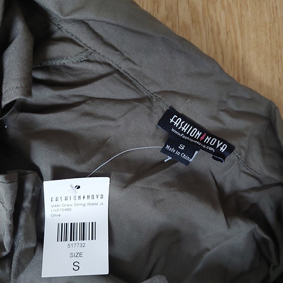 Product image 8 of 8