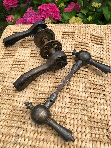 Product image 1 of 8