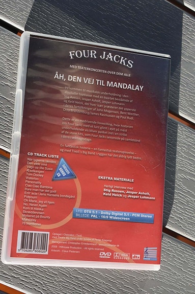 Product image 3 of 3