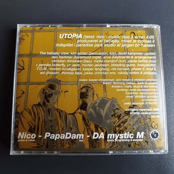 Product image 2 of 3