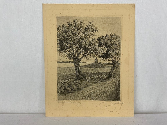 Product image 1 of 8