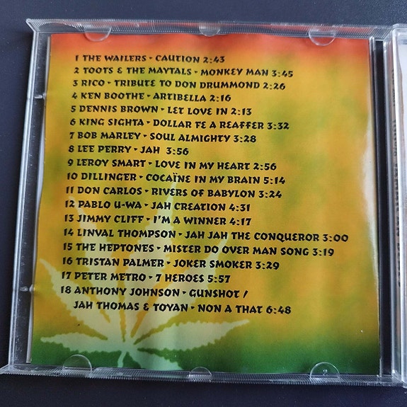 Product image 2 of 4