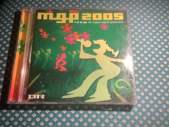 Product image 1 of 3