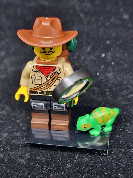 Product image 1 of 4