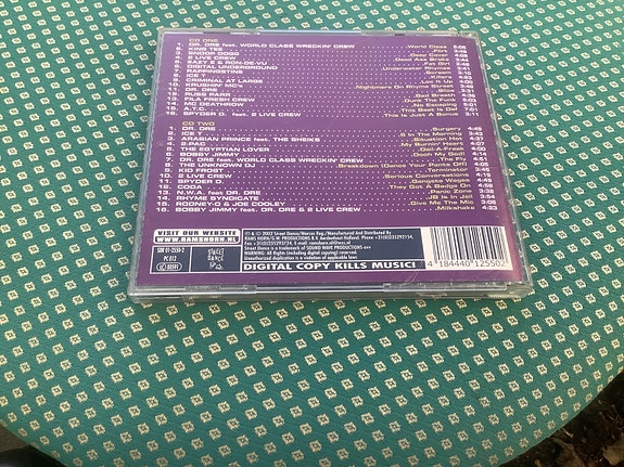 Product image 2 of 3