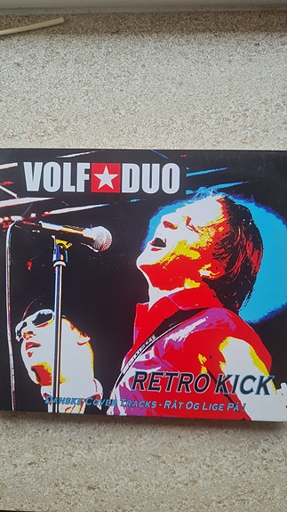 Product image 1 of 2