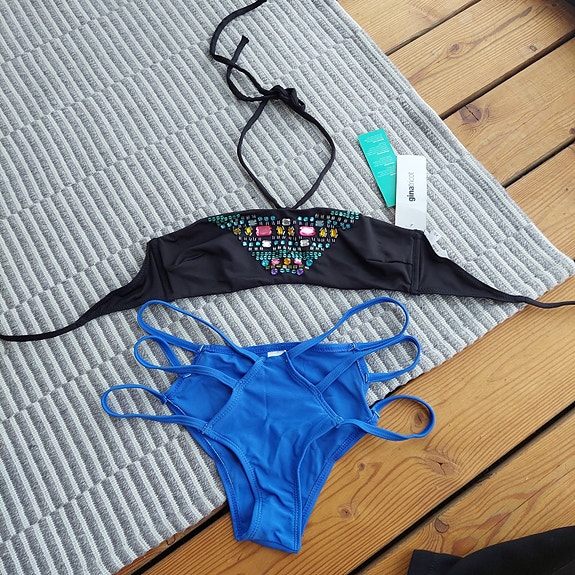 Product image 1 of 3