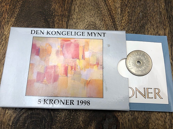 Product image 1 of 5