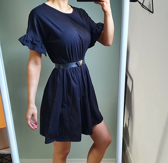 Product image 1 of 6