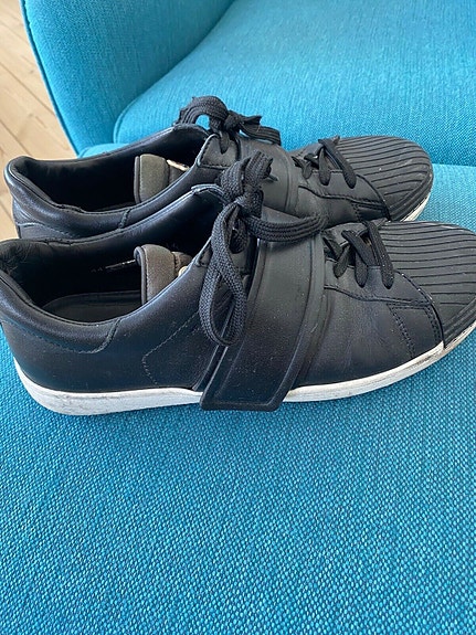 Product image 1 of 8