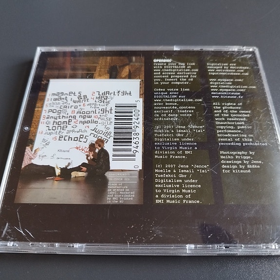 Product image 2 of 3