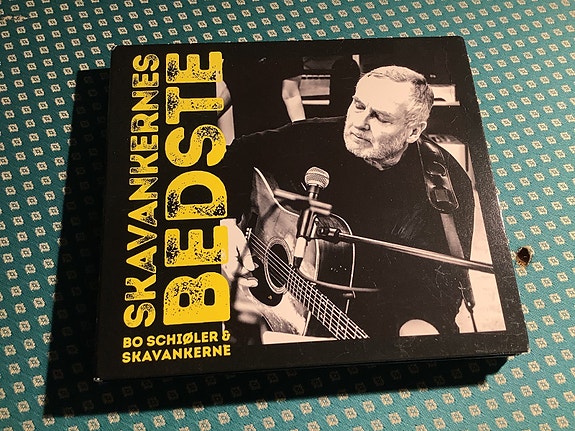 Product image 1 of 3