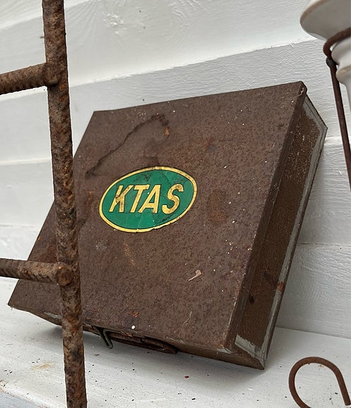 Product image 1 of 4