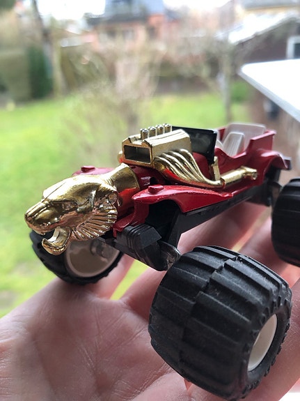 Product image 2 of 8