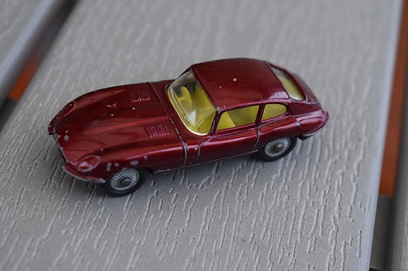 Product image 1 of 3