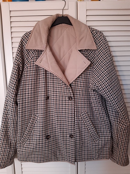 Product image 1 of 8