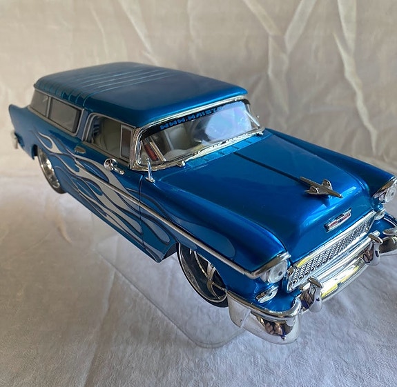 Product image 1 of 8