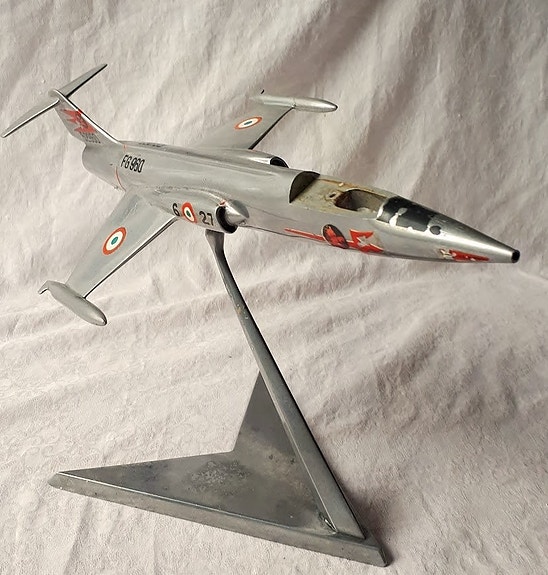 Product image 1 of 7