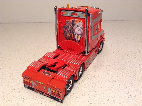 Product image 2 of 7