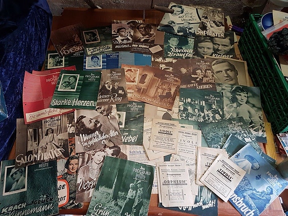 Product image 1 of 8