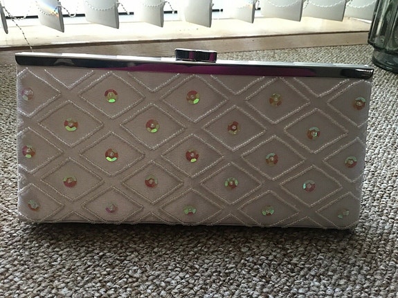 Product image 1 of 8