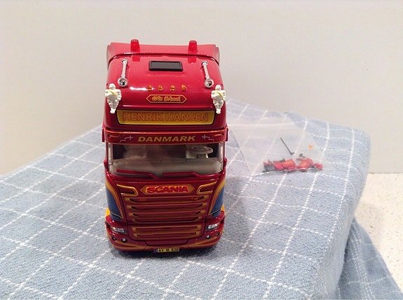 Product image 7 of 7