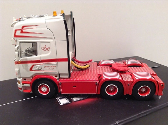 Product image 5 of 8