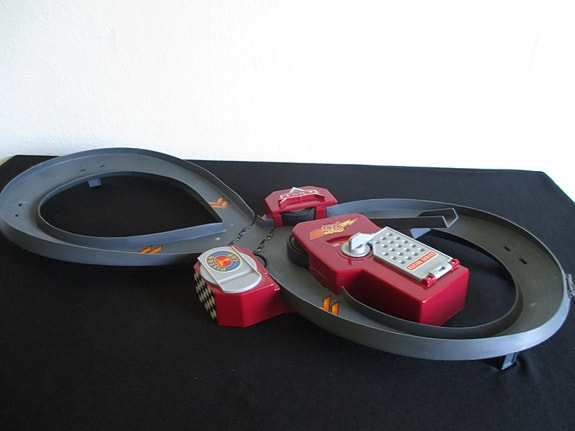 Product image 1 of 2