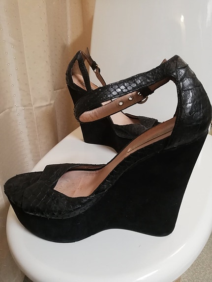 Product image 1 of 5