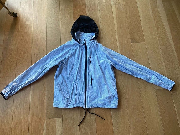 Product image 1 of 8