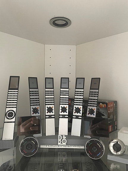 Product image 1 of 8