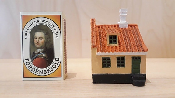 Product image 1 of 7