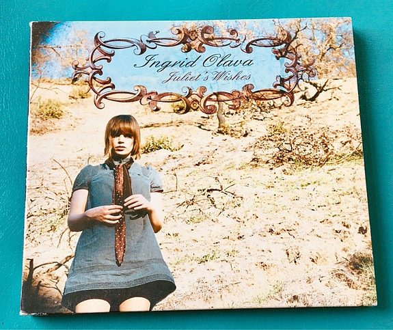 Product image 1 of 4