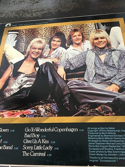 Product image 1 of 2