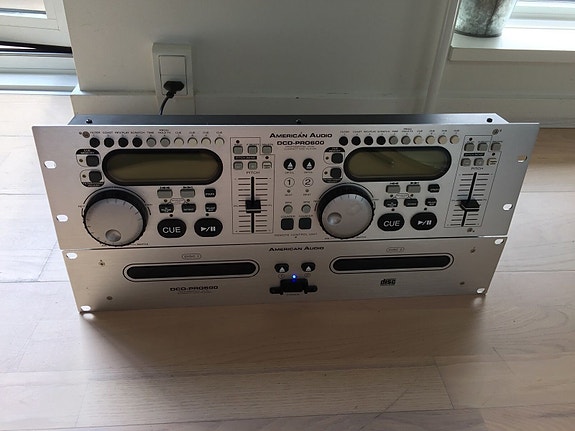 Product image 1 of 8