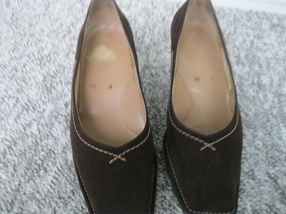 Product image 1 of 8