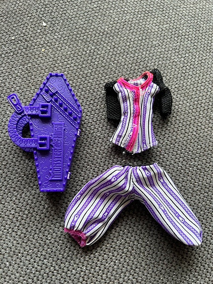 Product image 1 of 5