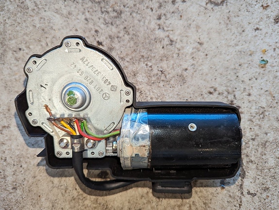 Product image 1 of 2